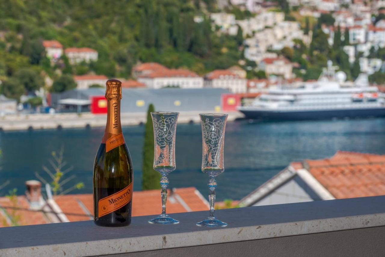 Oyo Deluxe Apartments Dubrovnik Exterior foto