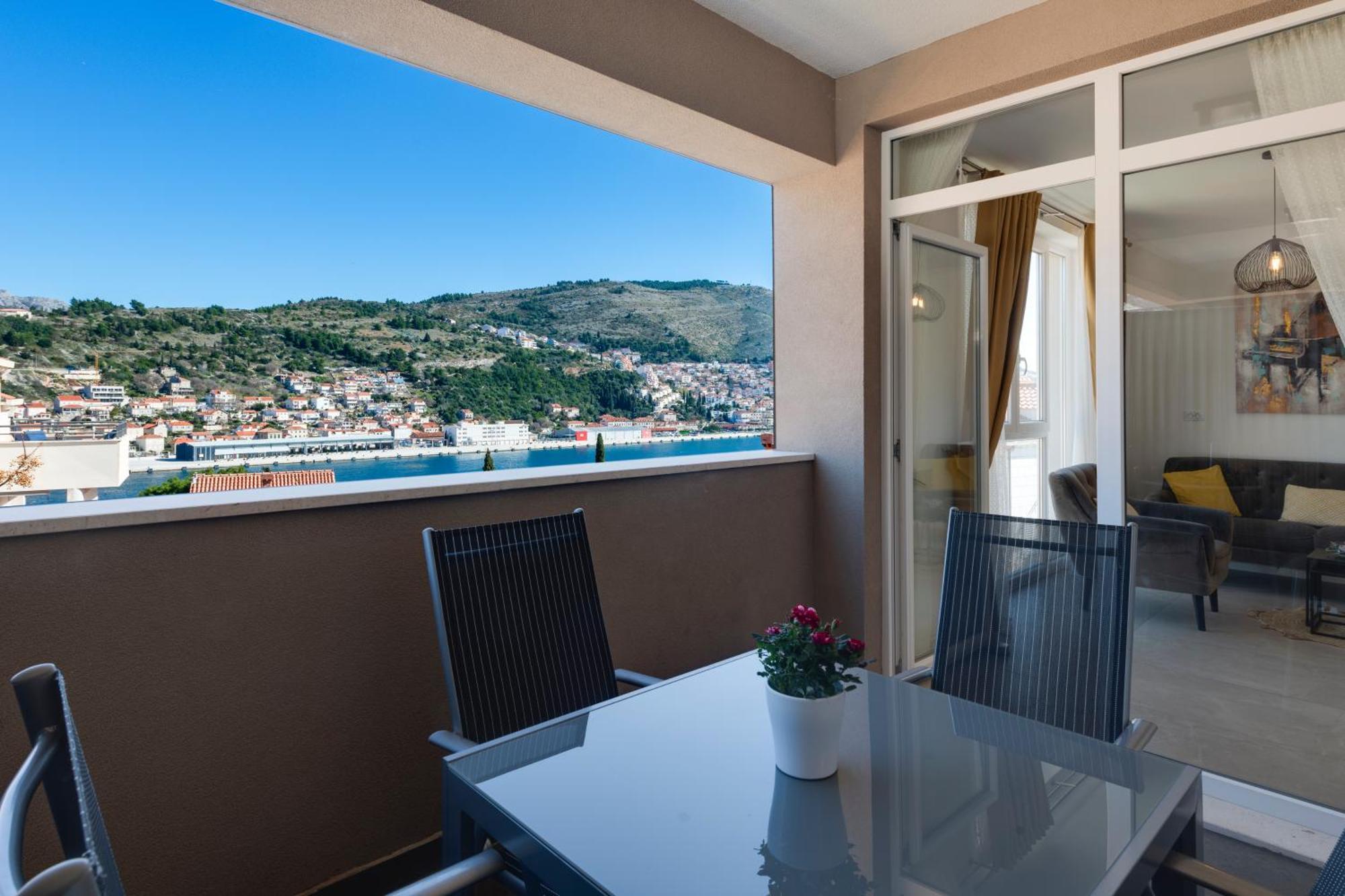 Oyo Deluxe Apartments Dubrovnik Exterior foto
